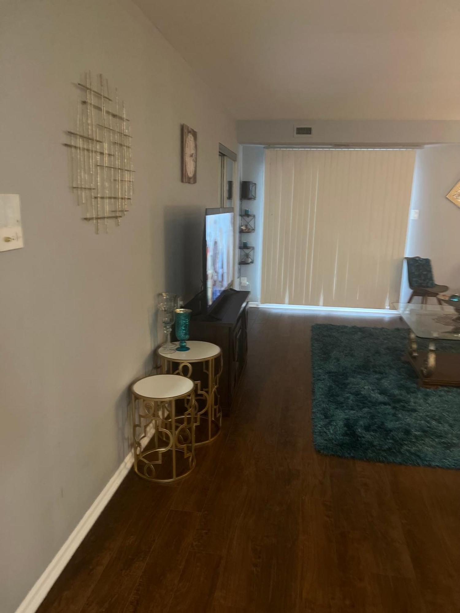 Turquoise Gem Apartment Philadelphia