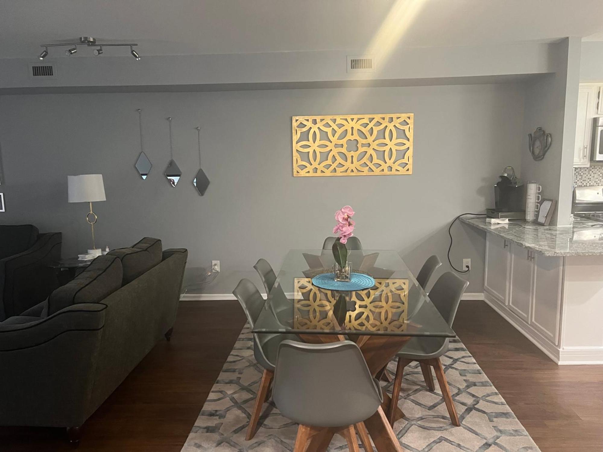 Apartment Turquoise Gem